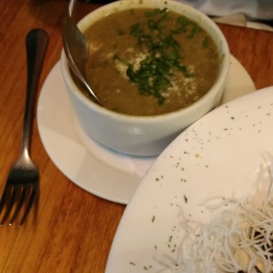 sopa de lentejas