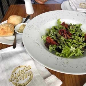 ensalada de cortesia