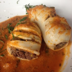 calamar relleno de morcilla