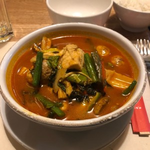 Jungle con pollo ( curry)