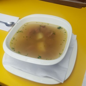 Caldo de costilla grande 