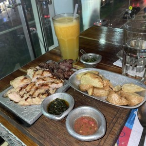 Picada tres carnes
