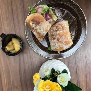 sanduche de roast beef