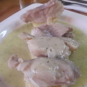 Mero en salsa verde