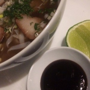 Pho cerdo