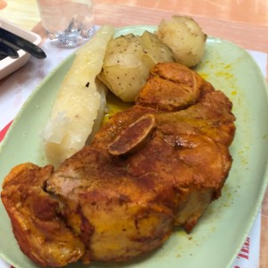 huesos de marrano sin piel