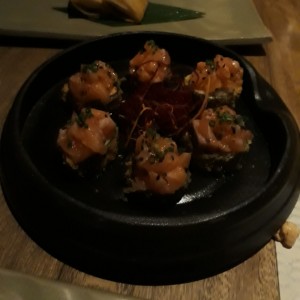 maki de langostinos y salmon