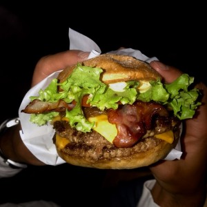hamburguesa doble con tocineta