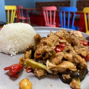 salteado pollo