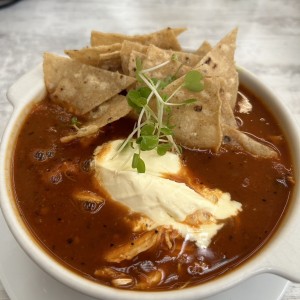 Sopa de tortillas
