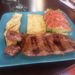 Bifé Argentino con Zucchinni
