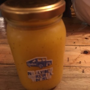 Jugo de mango y maracuya