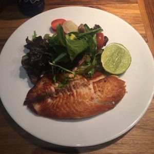 Tilapia con mantequilla de limon 