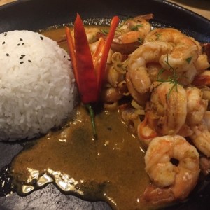 Salteado de langostinos