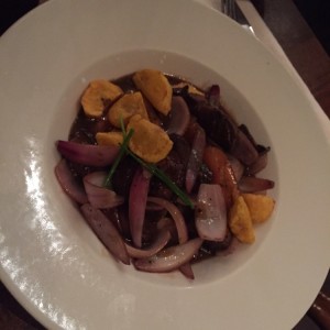 Lomo saltado