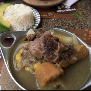 sancocho bogotano