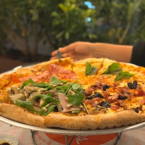 PIZZA CUATRO ESTACIONES 
