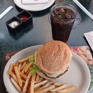 Hamburguesa criolla.