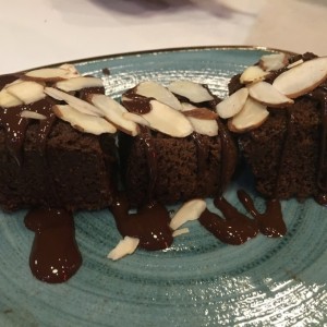Torta de chocolate con almendras