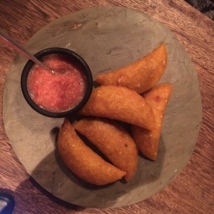 Empanadas de Brazo de Cerdo