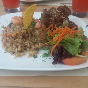Arroz Thai con Costillas 