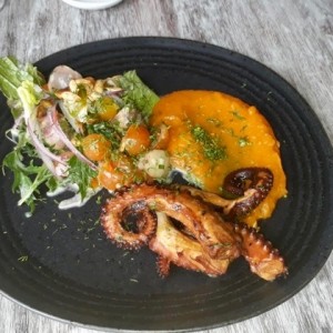 Pulpo a la parrilla