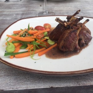 Chuletas de cordero al horno