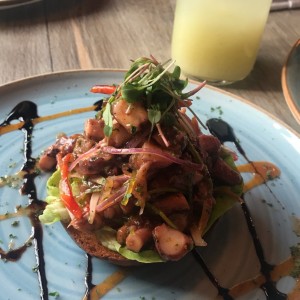 pulpo acevichado