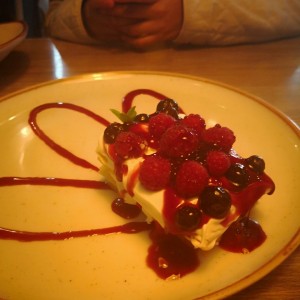 mil hoja de frutos rojos