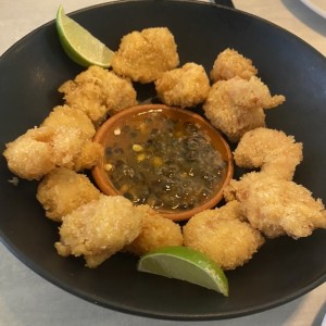 Camarones encocados