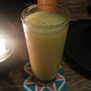 Jugo de mango biche