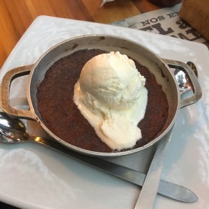 brownie con helado 