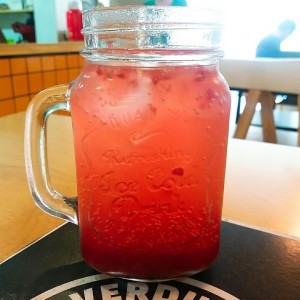 soda de frutos