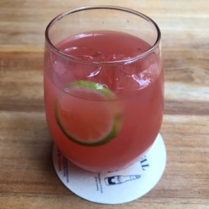 Agua de sandia con jengibre