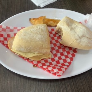 Sandwich de pernil de cerdo