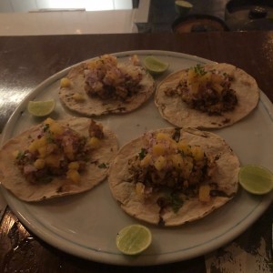 Tacos de pesca al pastor 