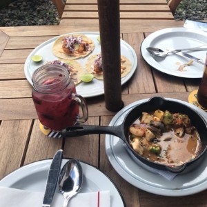 tacos de chicharron de camaron
