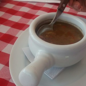 Sopita de lentejas
