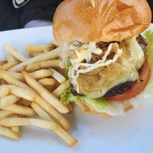 Chicharrón burger