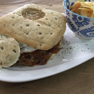 deli criollo