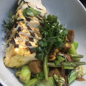 Bowl con tofu