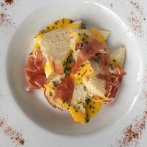 Huevos Benedictinos