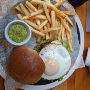 hamburguesa paisa