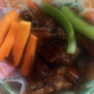 alas sencillas con sabor a teriyaki
