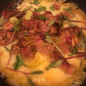 caldera de quedo fundido con chorizo!