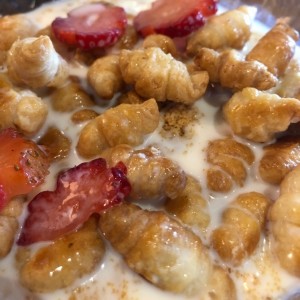 Cereal mini croissants