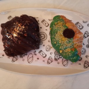 Croissants de chocolate y pistacho