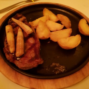 Entrecote (300gr) con salsa de Oporto