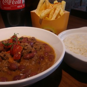 chili con carne y arroz