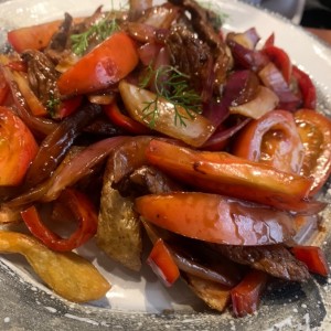 lomo saltado